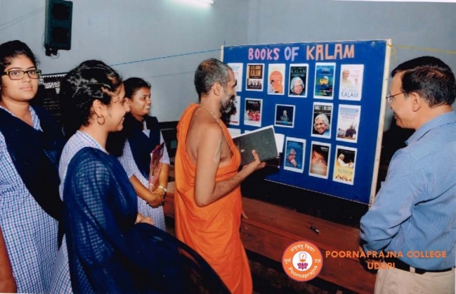 Exhibition on Dr.Kalam held on  7-9-15